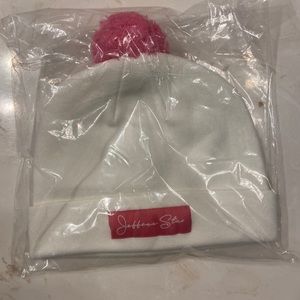 COPY - Jeffree Star exclusive beanie